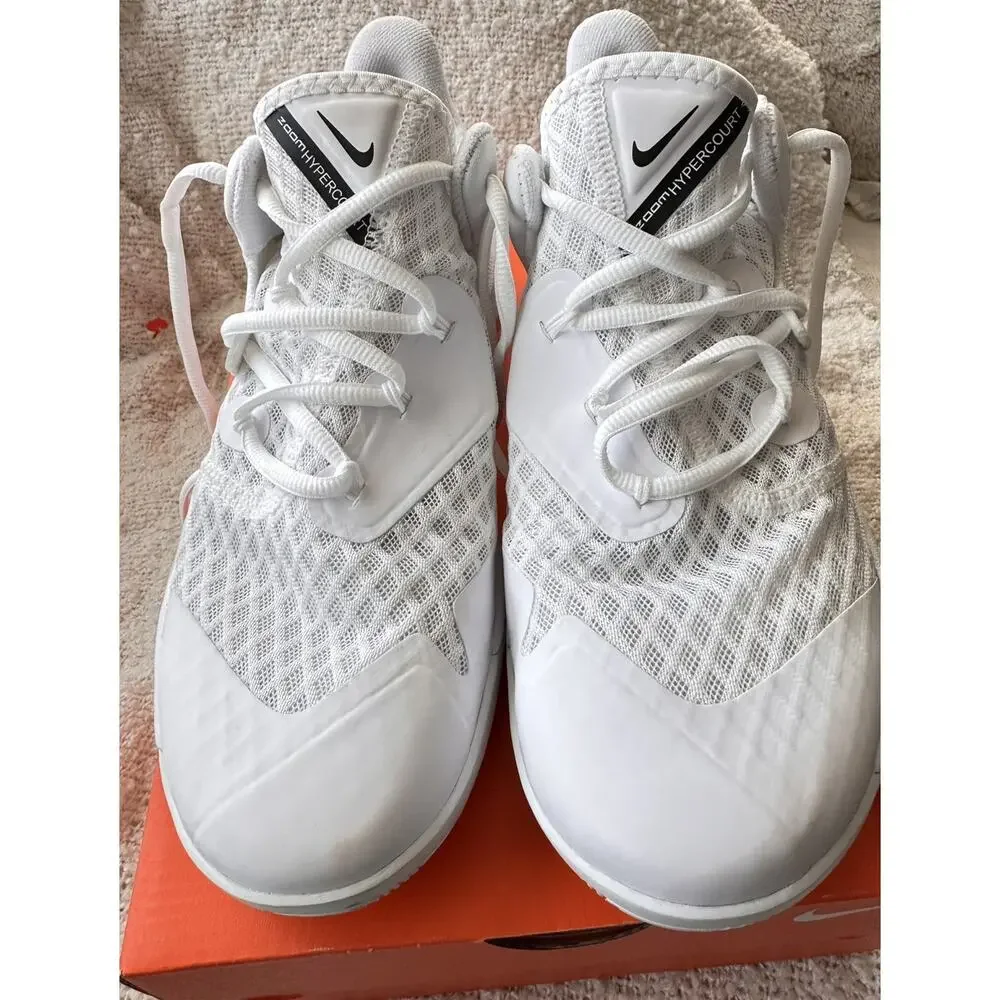 Nike zoom hyperspeed